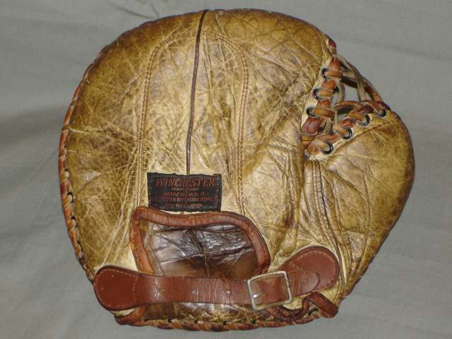 Winchester Basemitt Bak